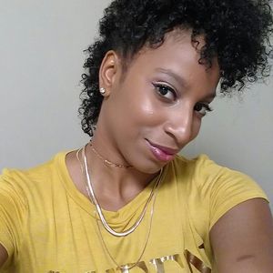 Meet your Posher, Brandy